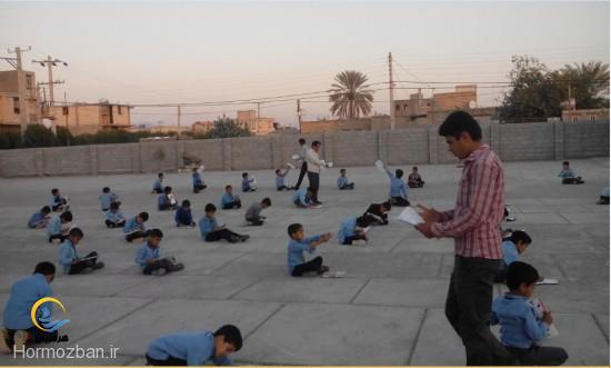 برگزاری مسابقات علمی در دبستان پاسداران و بنت الزهراء هشت بندی