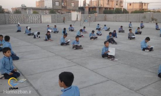 برگزاری مسابقات علمی در دبستان پاسداران و بنت الزهراء هشت بندی