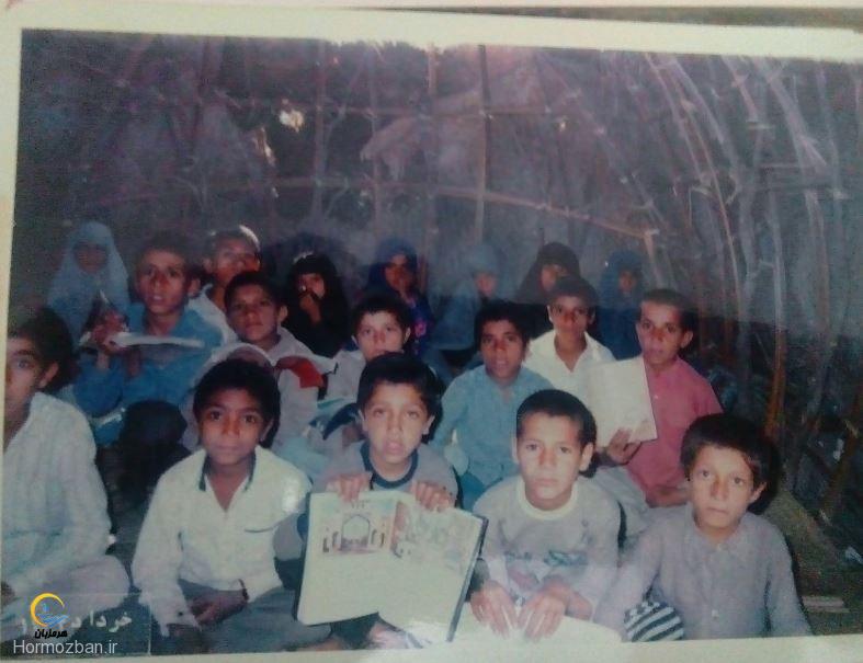 تصاویر دیده نشده از مدیر دبیرستان ابوریحان هشت بندی