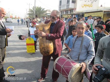 گزارش تصویری / راهپیمایی 22 بهمن در بستک
