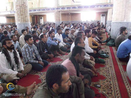 گزارش تصویری / سریال همیشگی حضور گسترده مردم در نماز جمعه هشت بندی
