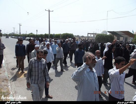 گزارش تصویری / حضور چشمگیر مردم هشت بندی در راهپیمایی نمازگزاران در محکومیت جنایات آل سعود