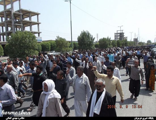 گزارش تصویری / حضور چشمگیر مردم هشت بندی در راهپیمایی نمازگزاران در محکومیت جنایات آل سعود