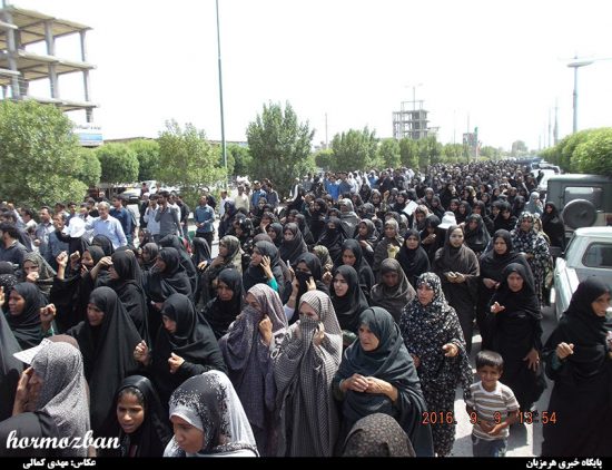 گزارش تصویری / حضور چشمگیر مردم هشت بندی در راهپیمایی نمازگزاران در محکومیت جنایات آل سعود