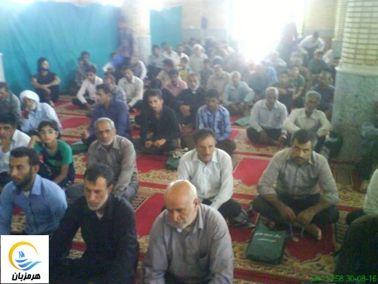 گزارش تصویری / حضور گسترده مردم در نماز جمعه هشت بندی