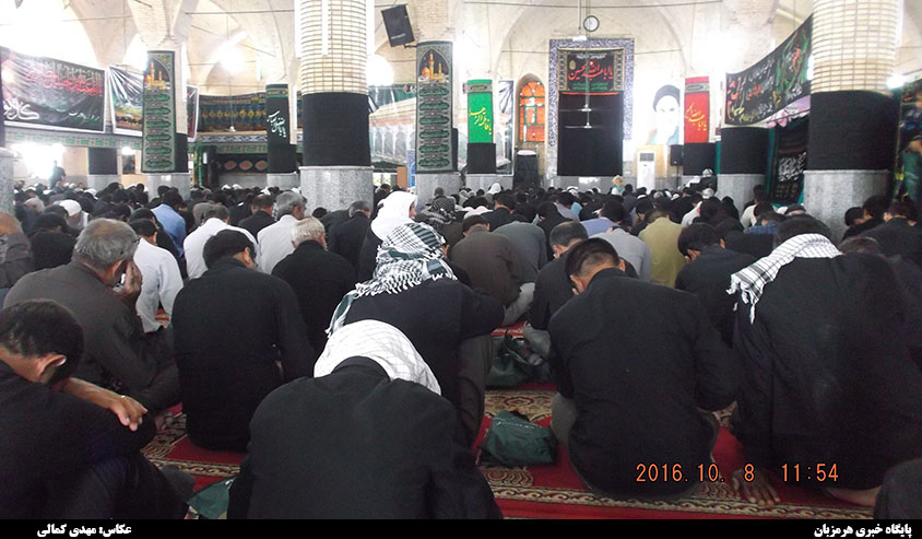 عزاداری نمازگزاران جمعه هشت بندی در روز پنجم محرم + تصاویر