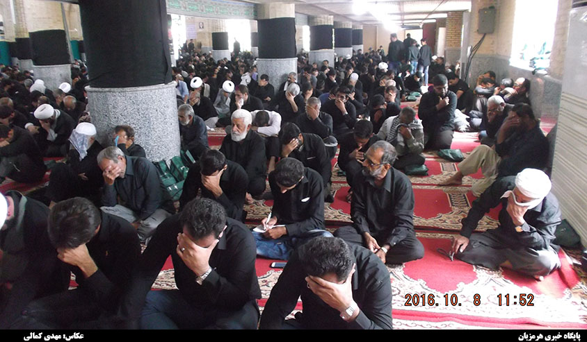 عزاداری نمازگزاران جمعه هشت بندی در روز پنجم محرم + تصاویر