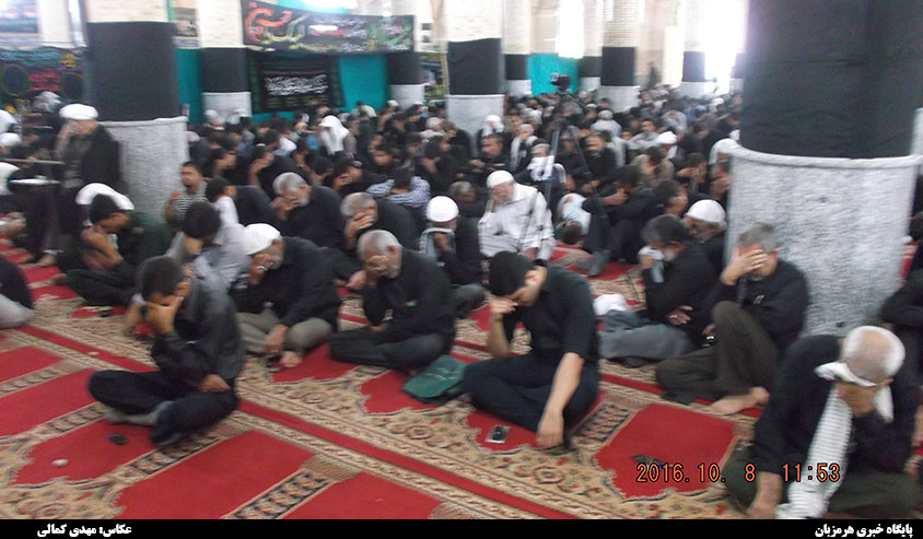 عزاداری نمازگزاران جمعه هشت بندی در روز پنجم محرم + تصاویر