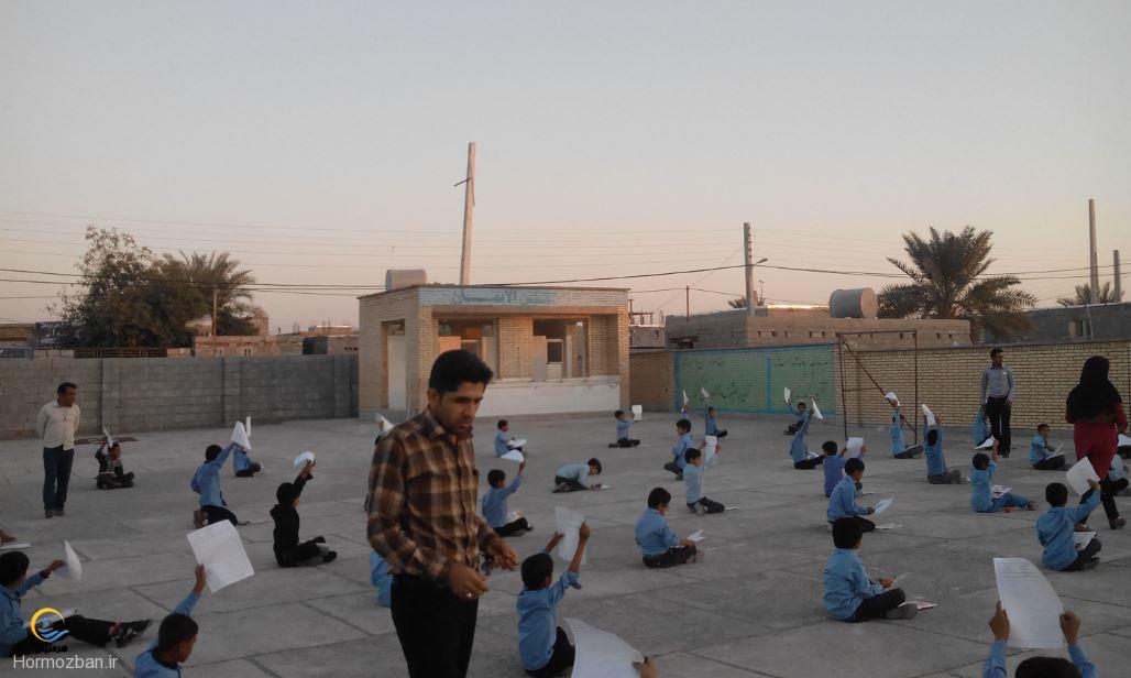 برگزاری مسابقات علمی در دبستان پاسداران و بنت الزهراء هشت بندی