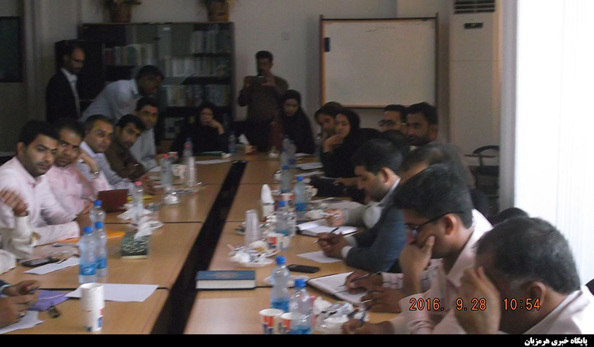 نشست معاونین و کارشناسان پرورشی آموزش و پرورش هرمزگان در جزیره قشم + تصاویر