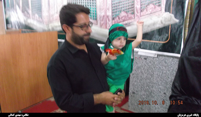 سوگواره شیرخوارگان حسینی در مسجد جامع هشت بندی برگزاری شد + تصاویر