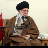 امام خامنه‌ای: عملکرد نیروی انتظامی باید عاقلانه، مدبرانه و برای مردم اعتمادآفرین باشد
