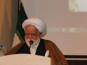 نماینده ولی فقیه در هرمزگان : مردم با گرانی میسازند اما با فساد نه