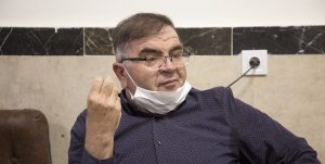 ناگفتههای درس فیزیک از فیزیکدان تا کرونا/ جلوی آینه درس میدادم + فیلم