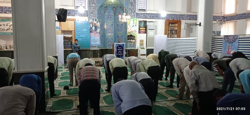 گزارش تصویری/ اقامه نماز عید قربان در جزیره ابوموسی