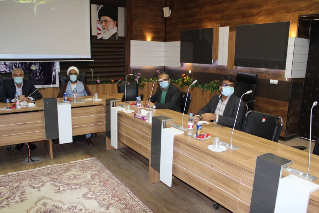 مراسم تحلیف اعضای ششمین دوره شورای اسلامی شهر ابوموسی در قاب عکس