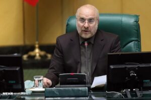 محمدباقر قالیباف : تهی کردن مسجد از نقش اجتماعی آن ظلم به آموزه های پیامبر اسلام است