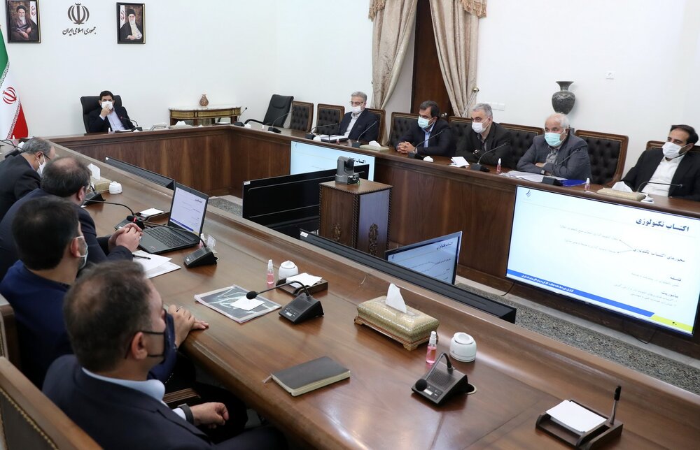 محمد مخبر : باید سیاست سرمایه گذاری متقابل در کشورهای همسایه دنبال شود