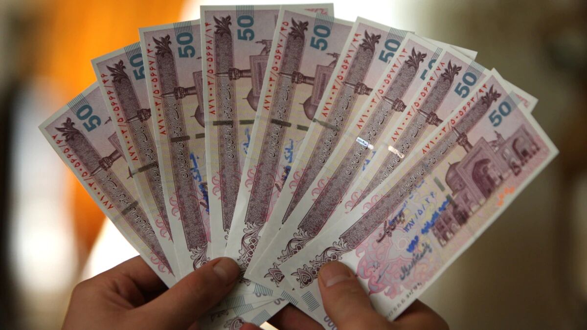 جواد رستمی زاده : کمک 16 میلیارد ریالی موسسه خیریه سلمان فارسی به خانواده های ایتام بستک