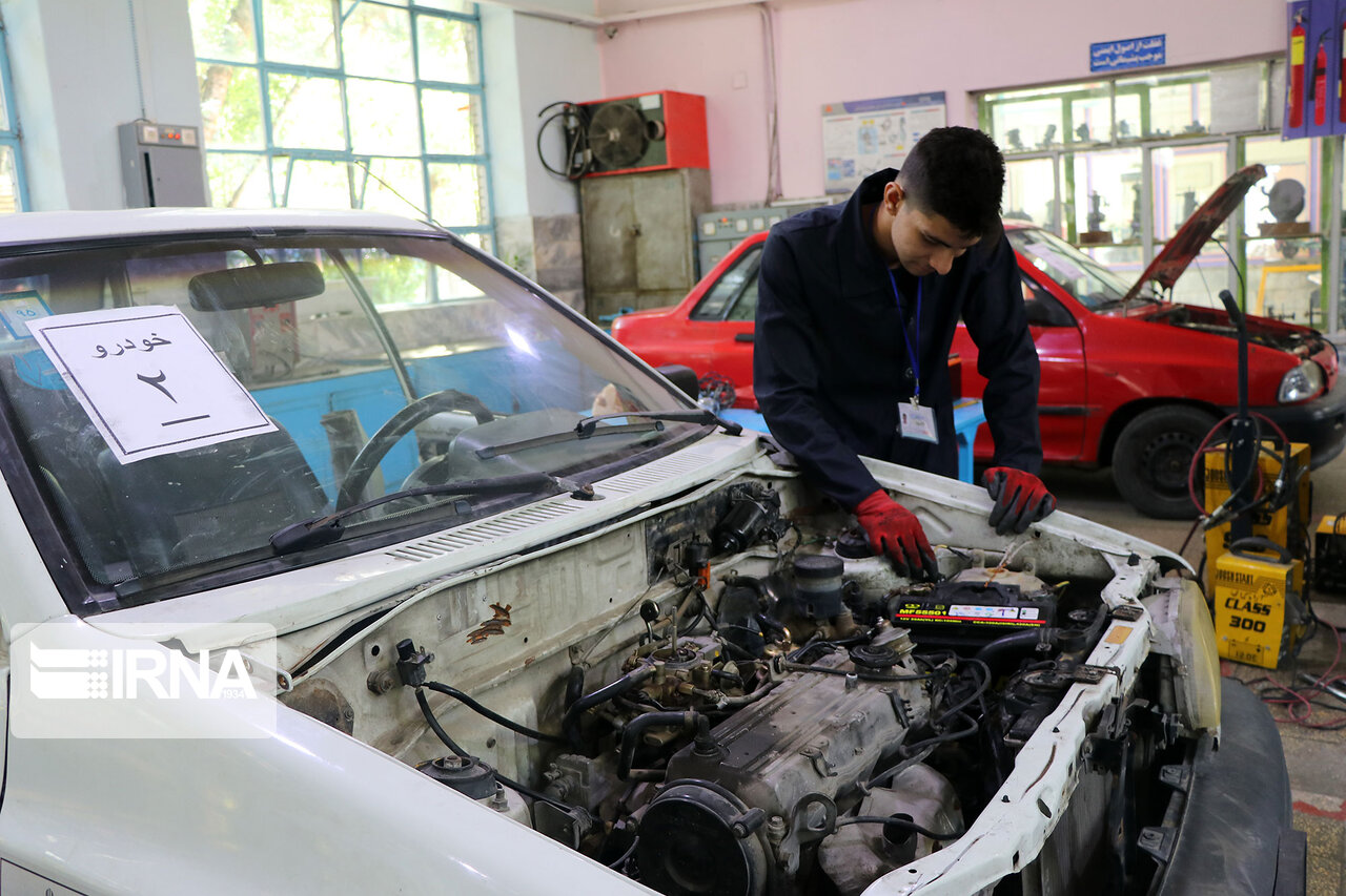 محسن ناصری : 173 دوره آموزش مهارت های فنی و حرفه ای در شهرستان قشم برگزار می شود