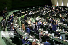 مجلس شورای اسلامی با 171 رأی با دو فوریت «طرح اصلاح قانون جوانی جمعیت» مخالفت کرد
