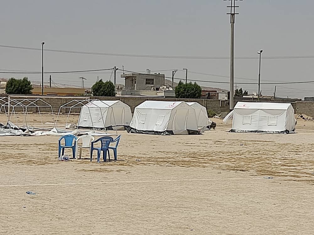 امام جمعه بندر چارک : مسئولان انتظارات مردم را عملی کنند / نیاز به اختصاص چادر