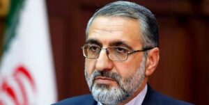 غلامحسین اسماعیلی : برای اداره کشور باید از خرد جمعی استفاده کنیم