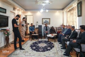 کبری حسینی صفا مادر شهیدان سخاوتی : بعد از شهادت رضا هر صبح صدای اذانش در خانه می‌پیچد