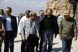 پیمان جبلی : صدا و سیما به صورت مستمر و دنباله دار از ساخت سریال سلمان فارسی حمایت می کند