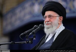 به روایت تصویر/ دیدار جمعی از مردم قم با مقام معظم رهبری