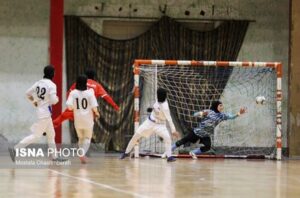 مسابقه تیم فوتسال بانوان فولاد هرمزگان مقابل مهر عظام تهران به روایت تصویر