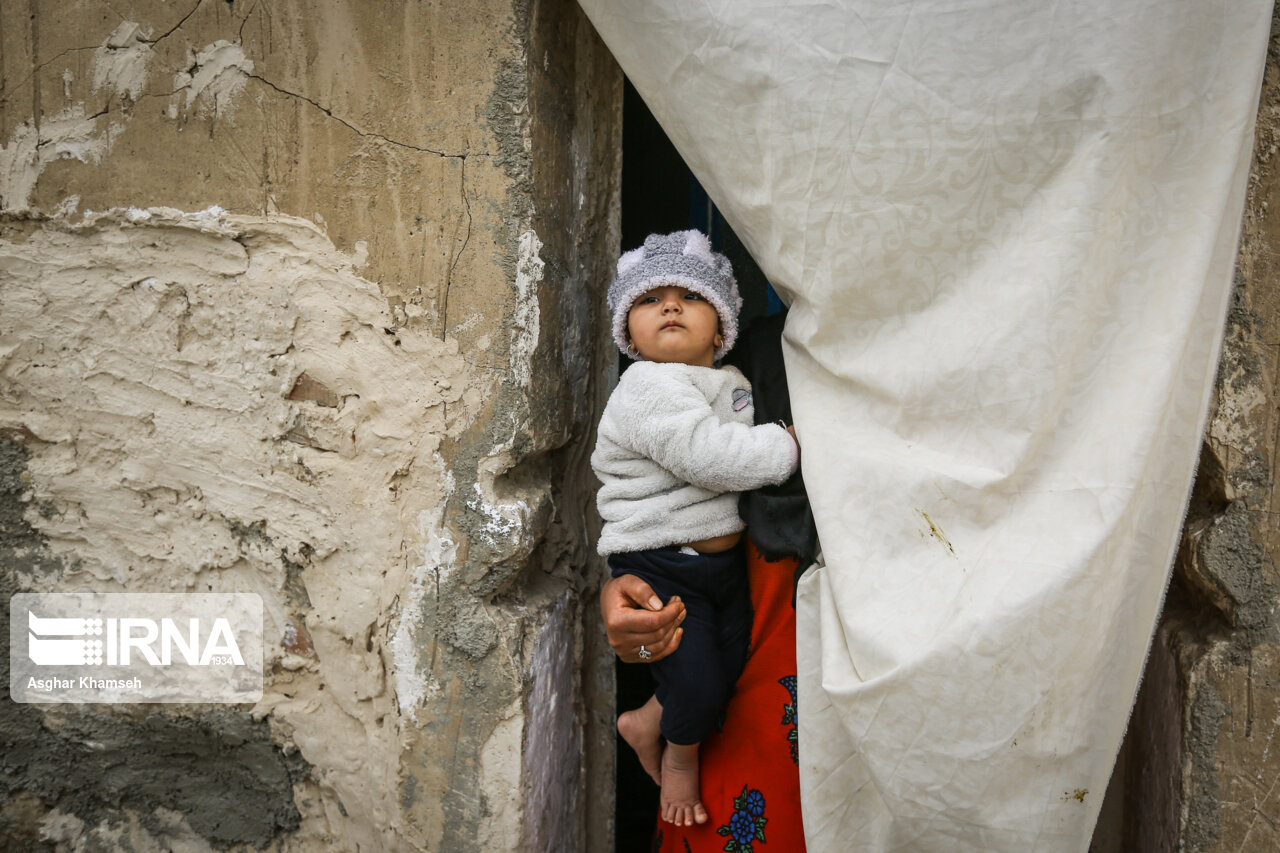روستای کنار سیاه قشم نمادی از محرومیت در دل نعمت ها و ثروت های بی پایان