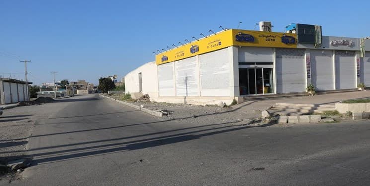 خیابان 24 متری شهید عمران واقع در محله هوموشی میناب زخمی کهنه دربدنه این شهر