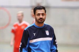 تلاش می‌کنیم از قهرمانی‌مان در جهان دفاع کنیم