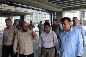 بازدید معاون عمرانی استانداری هرمزگان از پروژه‌های نهضت ملی مسکن