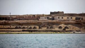 جزیره هنگام به شبکه سراسری برق وصل می شود