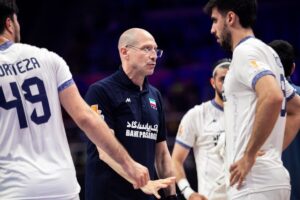 در هفته سوم همه چیز به ما بستگی دارد