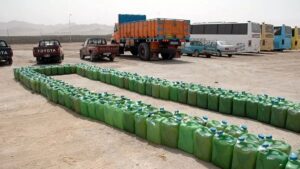 توقیف ۱۸ هزار لیتر سوخت قاچاق و ۹ دستگاه خودروی نیسان در میناب - خبرگزاری مهر | اخبار ایران و جهان