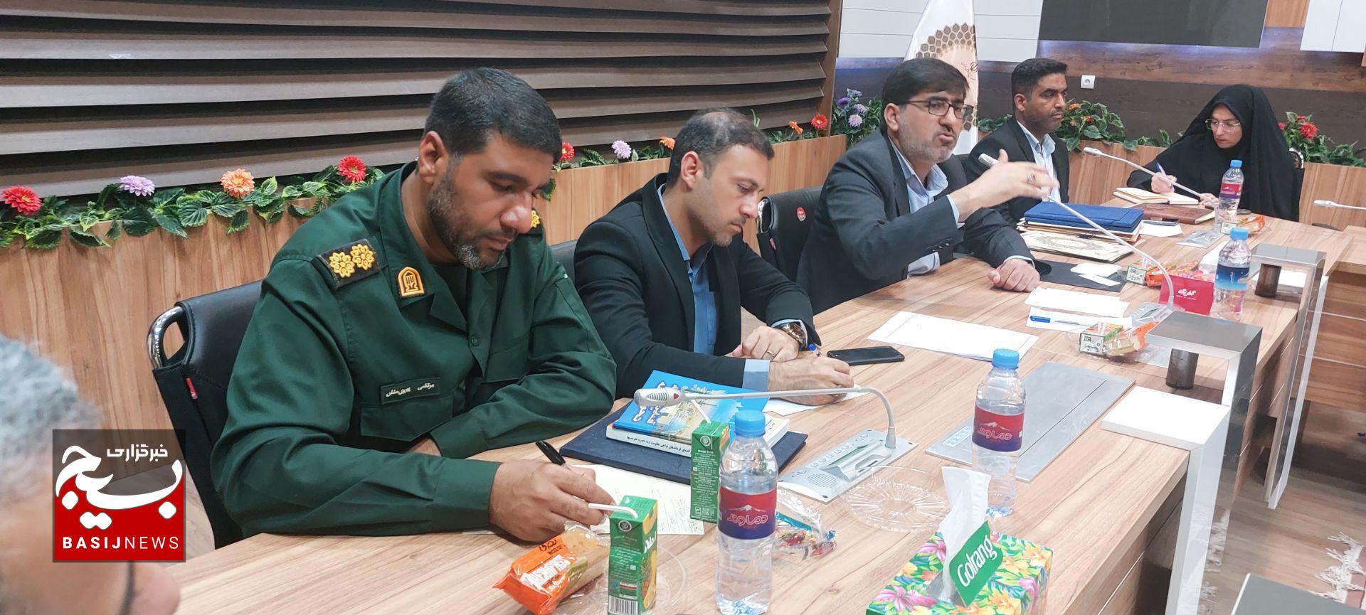 شورای اداری شهرستان بوموسی؛ تاکید بر هم‌افزایی بسیج و ادارات برای رفع مشکلات جزیره