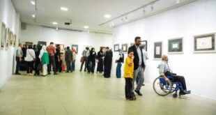 نمایشگاه «برای از تو نوشتن»؛ رقص قلم‌ها در گرامیداشت محمدعلی بهمنی در بندرعباس