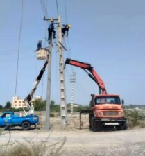 توسعه شبکه برق در روستاهای کریان و کهتک میناب