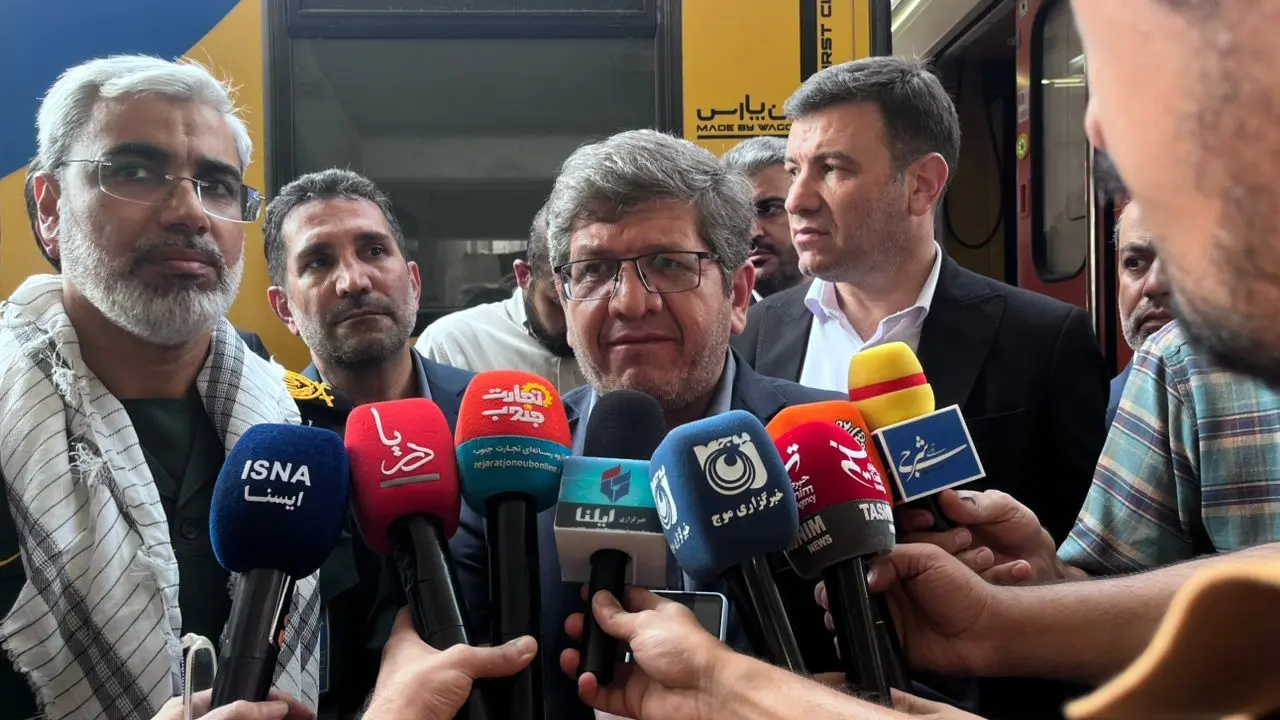 حرکت هرمزگان روی ریل توسعه؛ هدف‌گذاری ۱۰ میلیون تن حمل بار تا سه‌ سال آینده