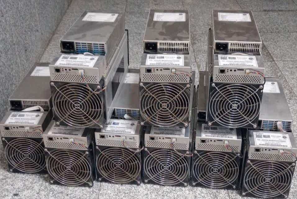 کشف ۲۶ دستگاه ماینر غیرمجاز در شهرستان پارسیان - خبرگزاری مهر | اخبار ایران و جهان