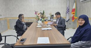 بازدید معاون آموزش متوسطه ناحیه یک بندرعباس از مدارس فرزانگان، آیت‌الله خامنه‌ای، ادبب و شهید حقانی