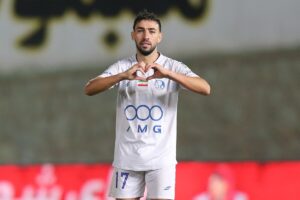 ساپینتو مربی بی‌نظیری است/ بابت بازی در یکی از تیم‌های بزرگ آسیایی خوشحالم