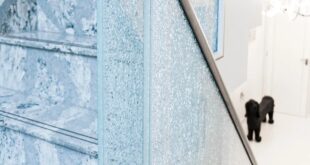 این روزها شیشه‌ی شکسته برای طراحی داخلی خاص استفاده میشود.